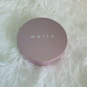 Mally Poreless Perfection Fluid Foundation medium